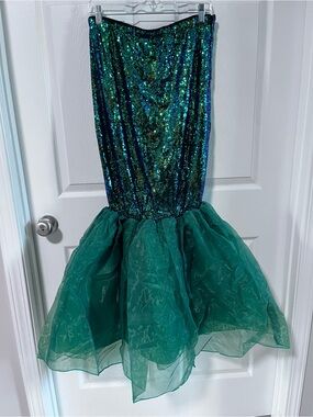 Womens XL Green Sequin Tulle Mermaid Skirt NWT Ariel